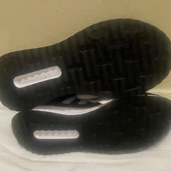 Sz 61/2 women’s Adidas running shoes X_PLRPath Black and White Athletic Shoes - Picture 10 of 12
